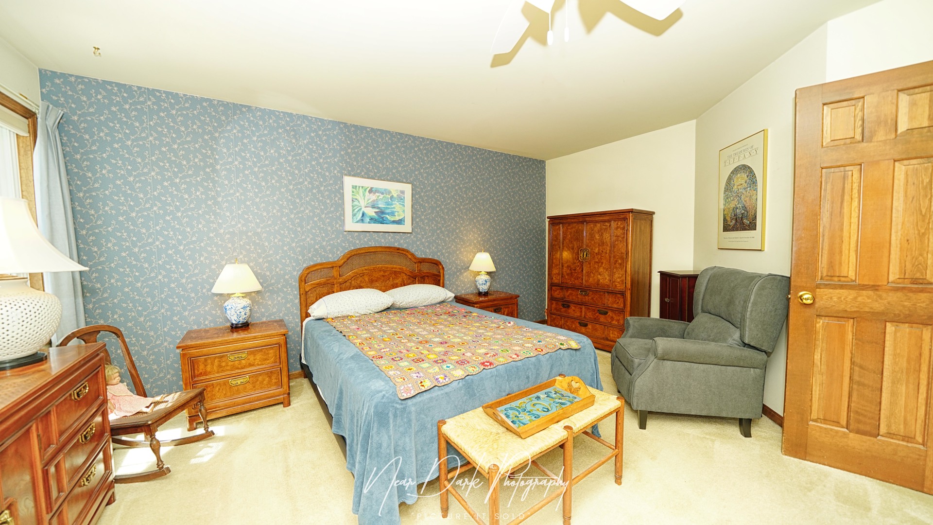 702 Derby Course, St. Charles, IL 60174