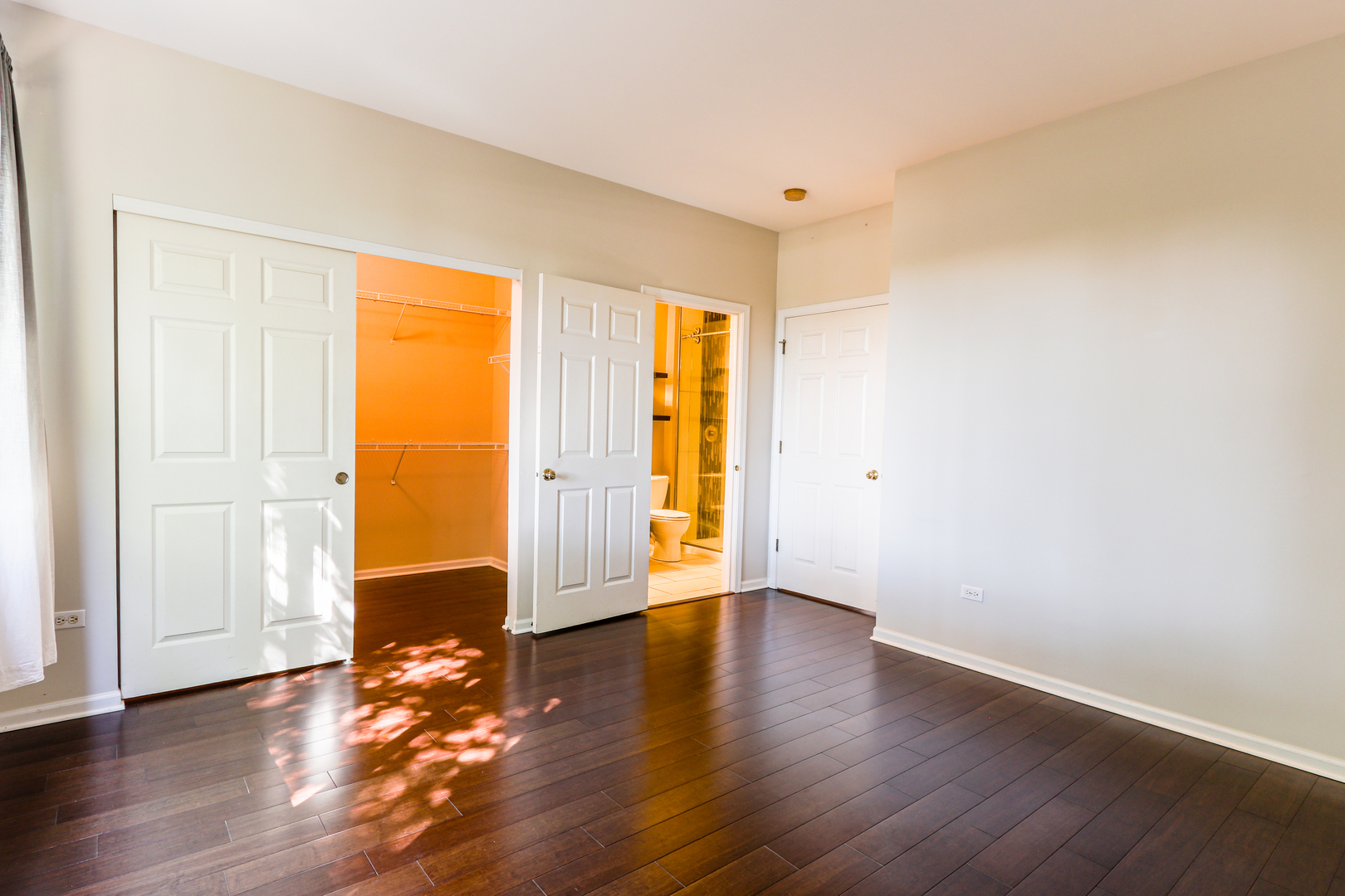 2973 Kentshire Circle #2973, Naperville, IL 60564