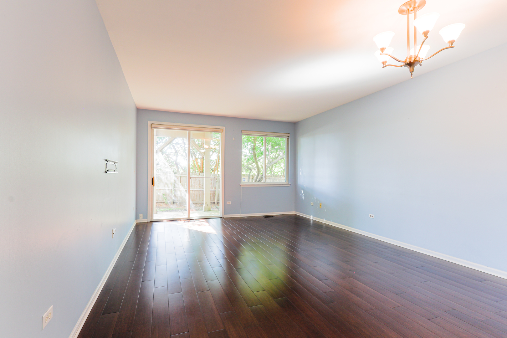 2973 Kentshire Circle #2973, Naperville, IL 60564