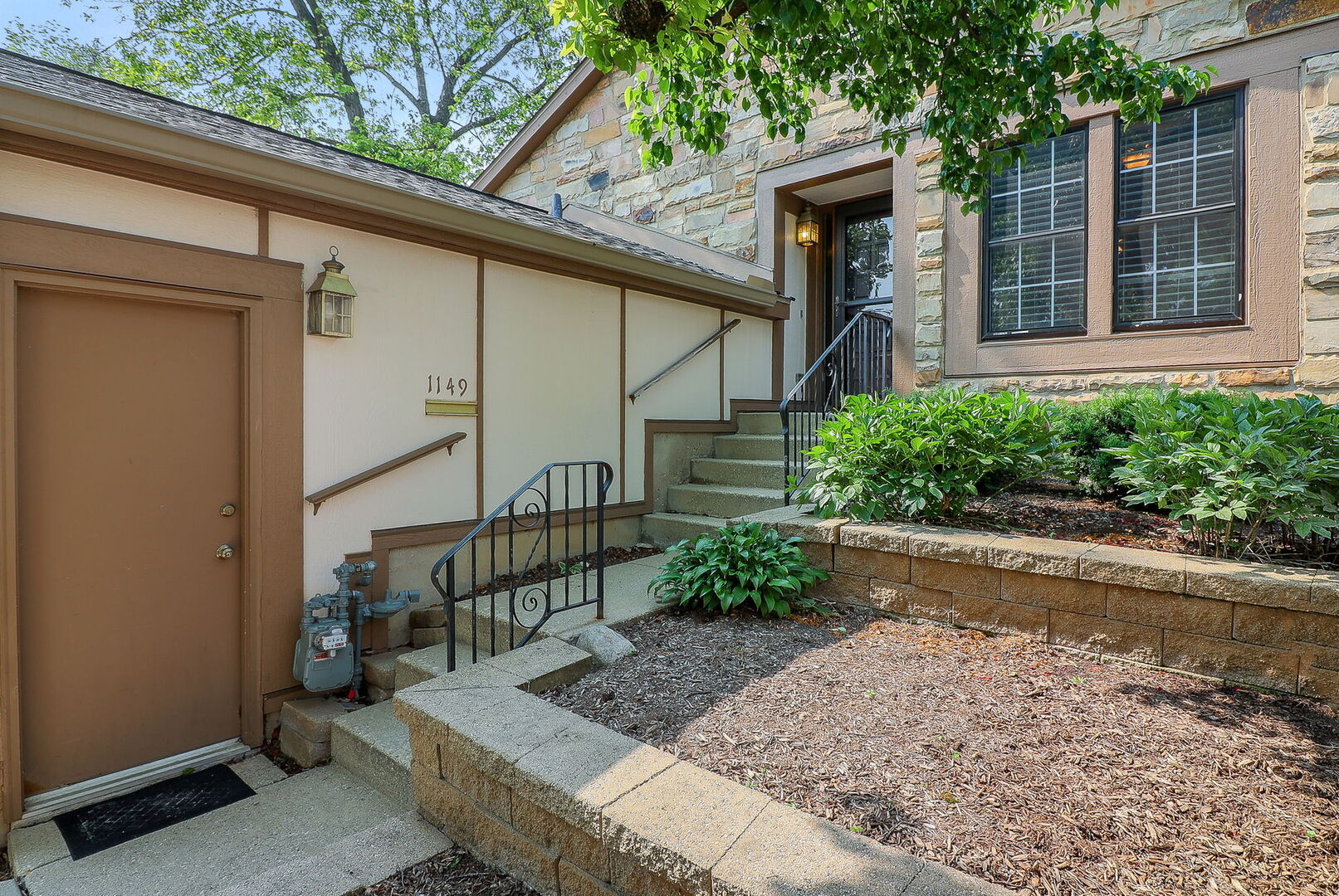 1149 Wheaton Oaks Drive #0, Wheaton, IL 60187