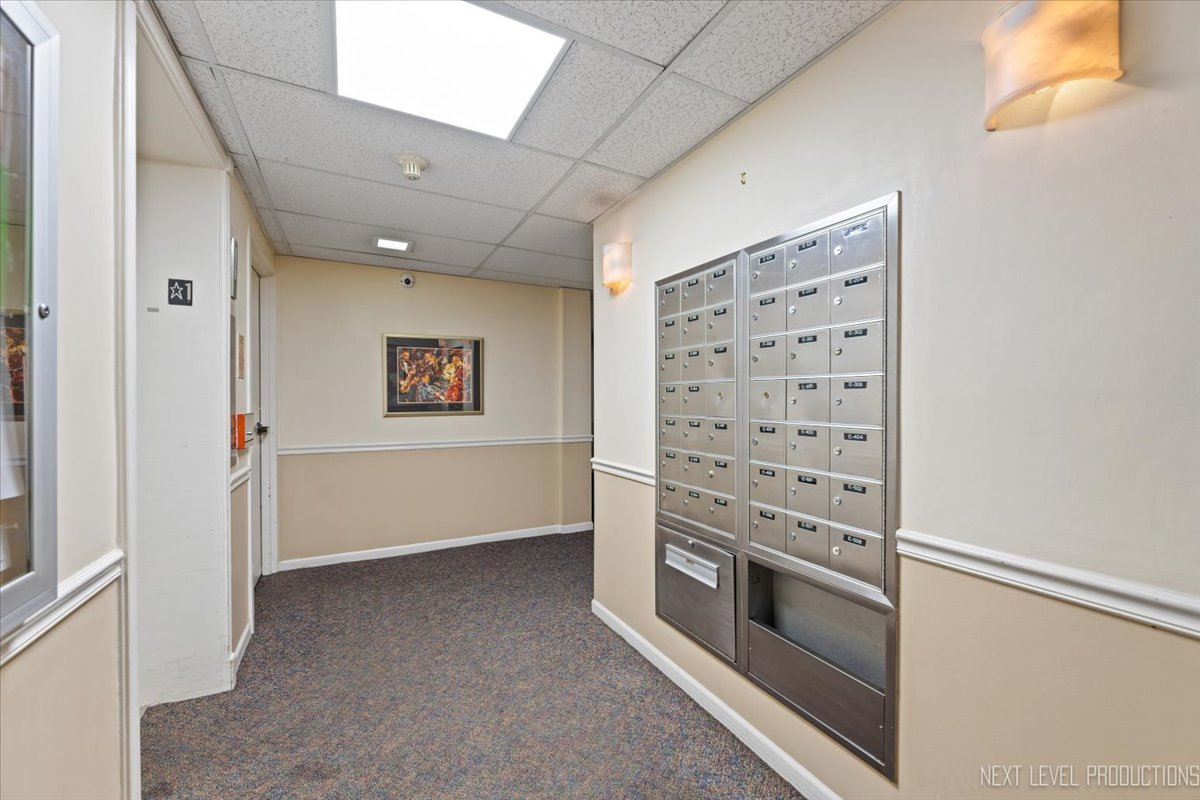 5S040 Pebblewood Lane #E306, Naperville, IL 60563