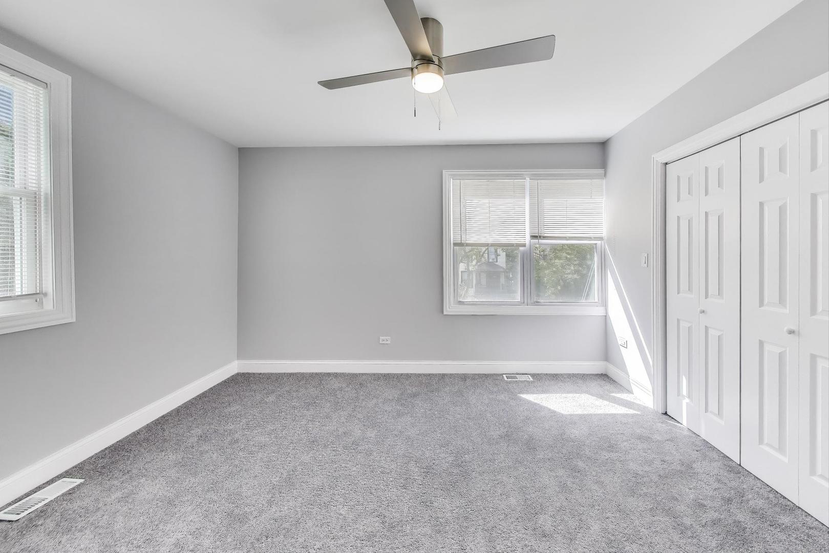 5828 W Iowa Street, Chicago, IL 60651