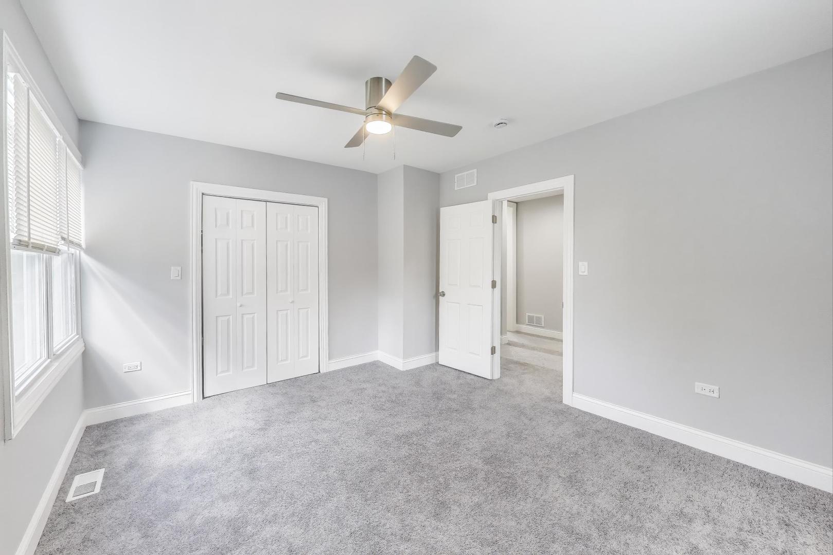 5828 W Iowa Street, Chicago, IL 60651