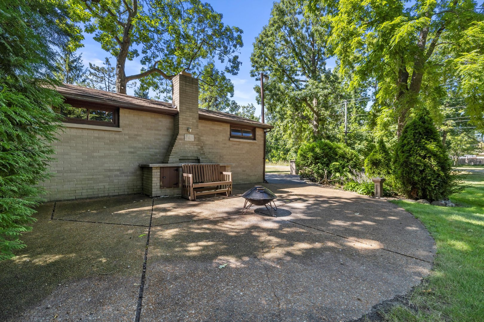 38668 N Stewart Avenue, Beach Park, IL 60099