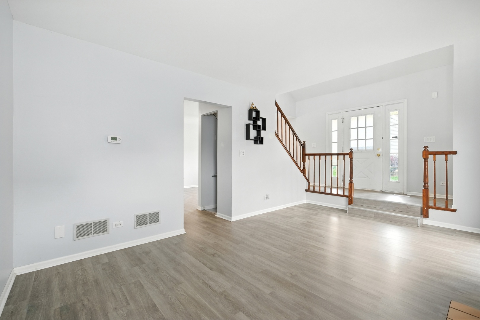 2628 College Hill Circle, Schaumburg, IL 60173