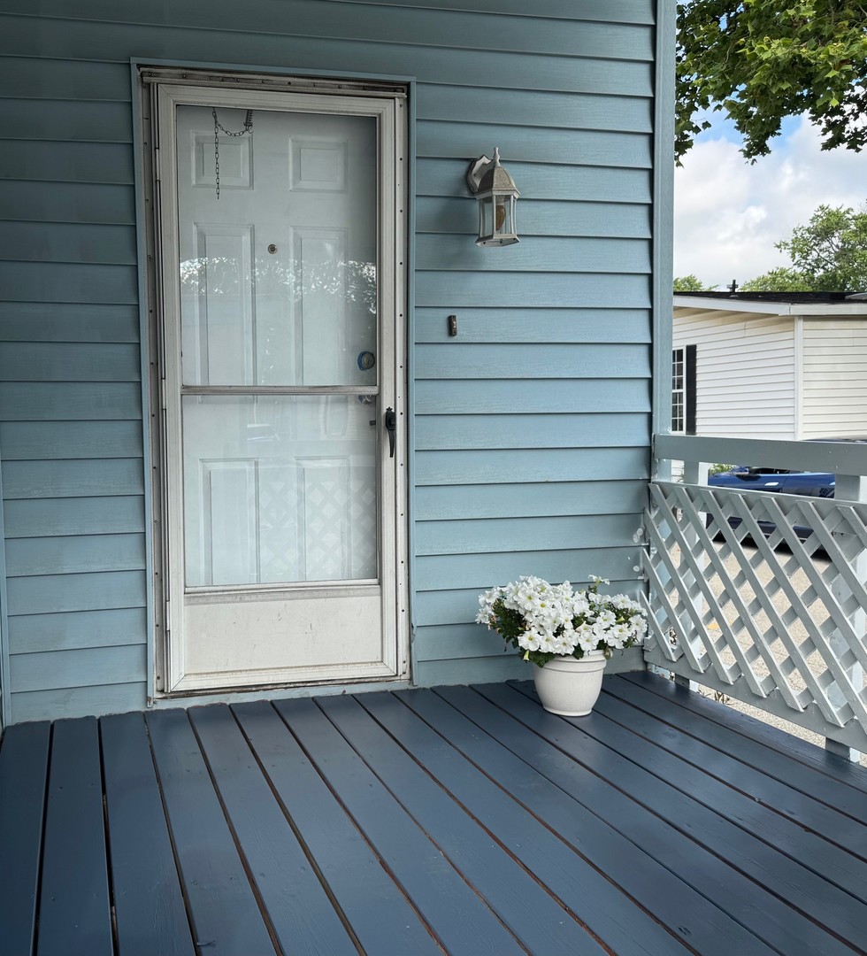 2993 Curtis Street #44B, Des Plaines, IL 60018