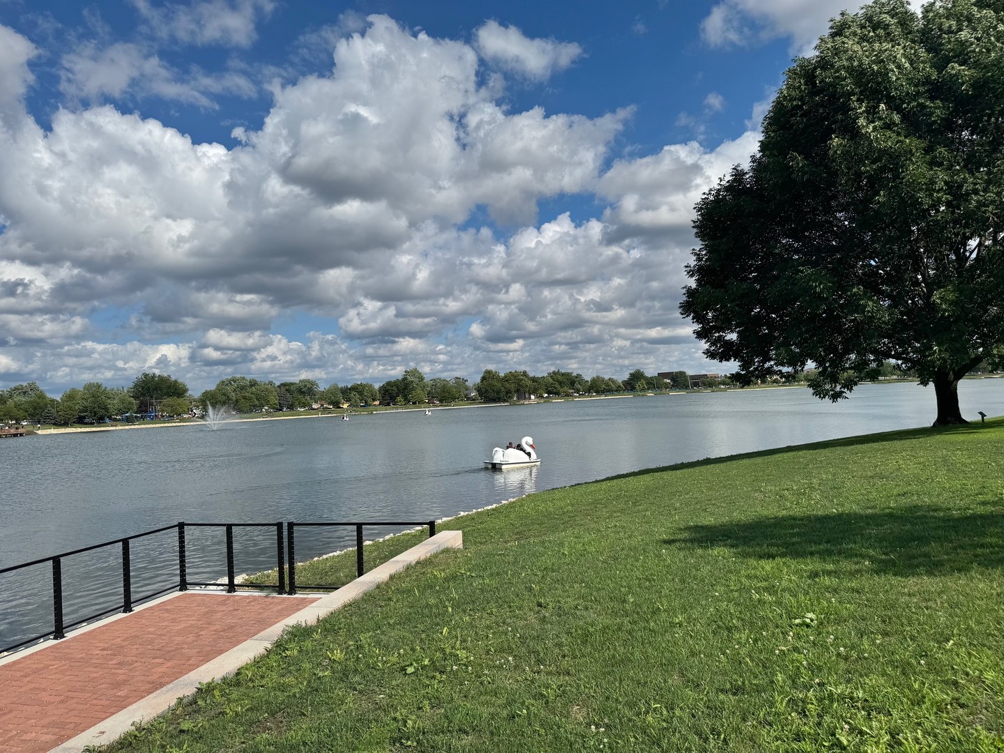 2993 Curtis Street #44B, Des Plaines, IL 60018