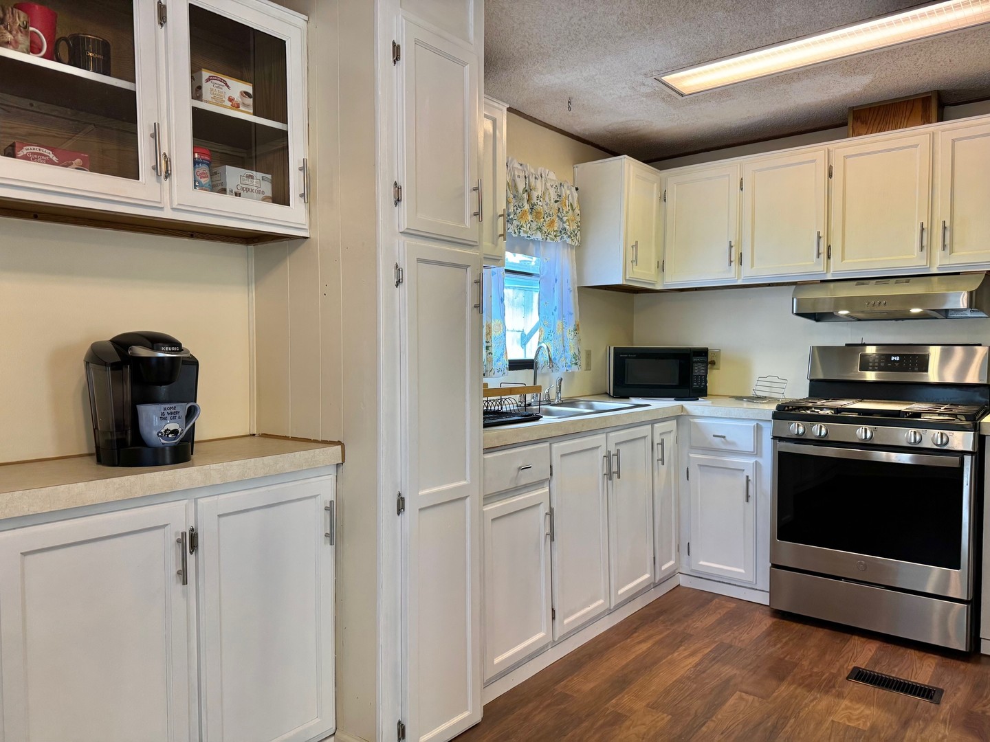 2993 Curtis Street #44B, Des Plaines, IL 60018