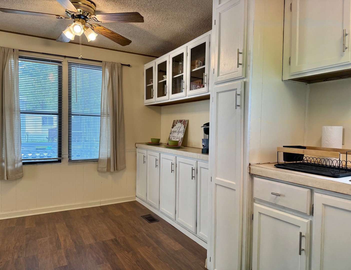 2993 Curtis Street #44B, Des Plaines, IL 60018