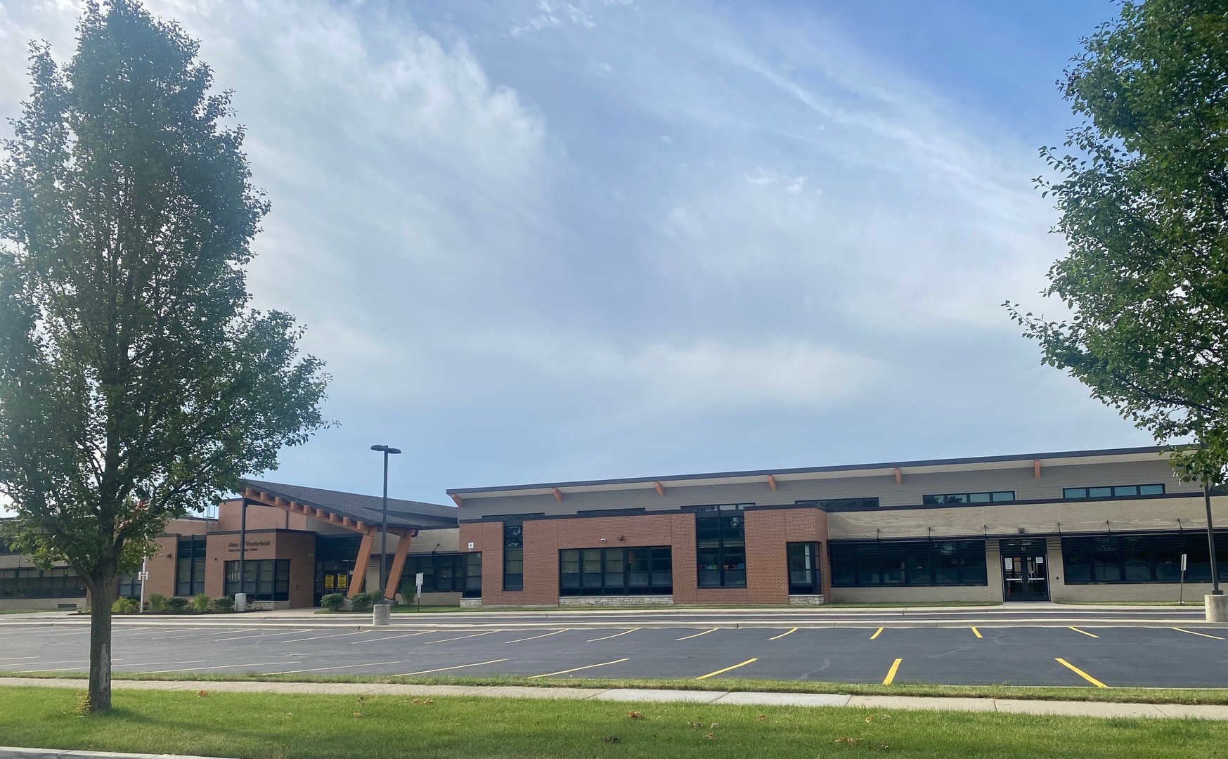 2993 Curtis Street #44B, Des Plaines, IL 60018