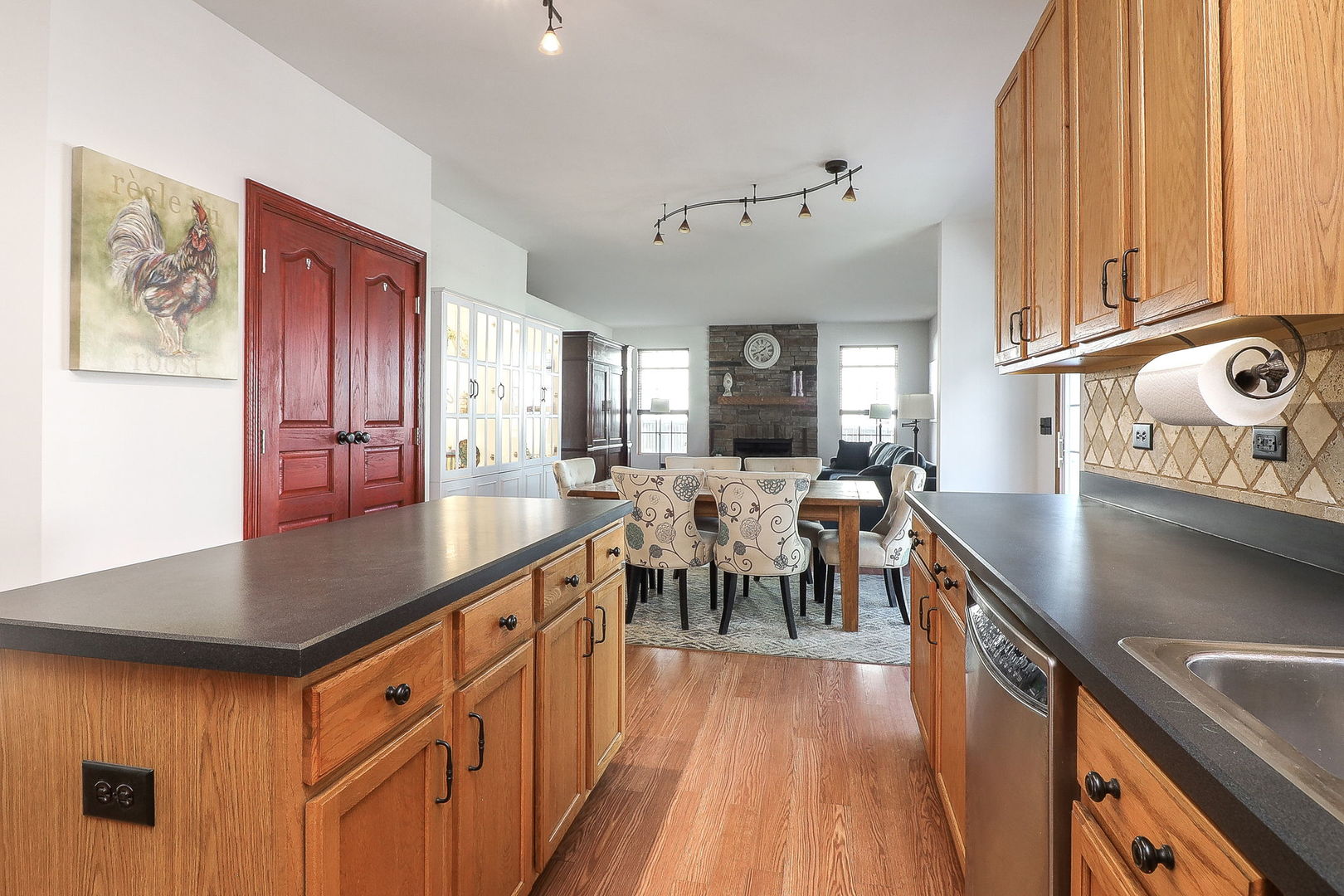 406 S Palmer Drive, Bolingbrook, IL 60490