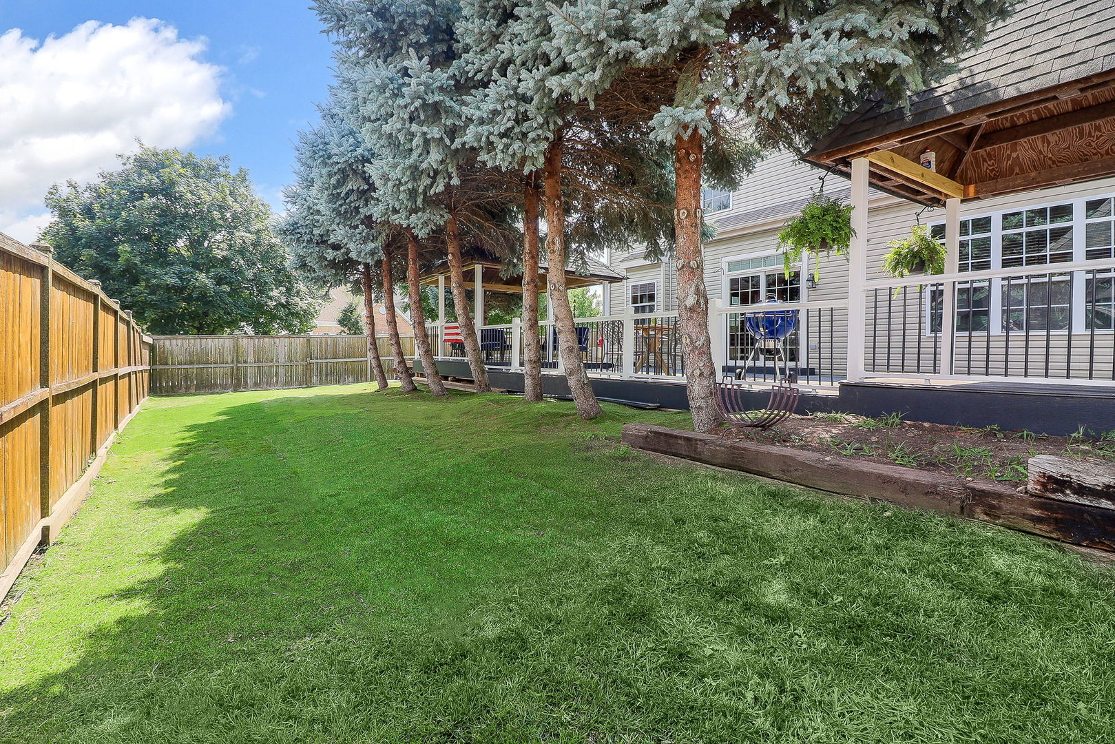 406 S Palmer Drive, Bolingbrook, IL 60490