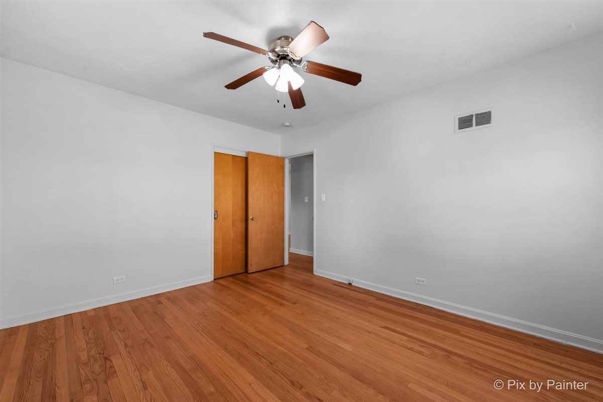 2130 Mandel Avenue, Westchester, IL 60154