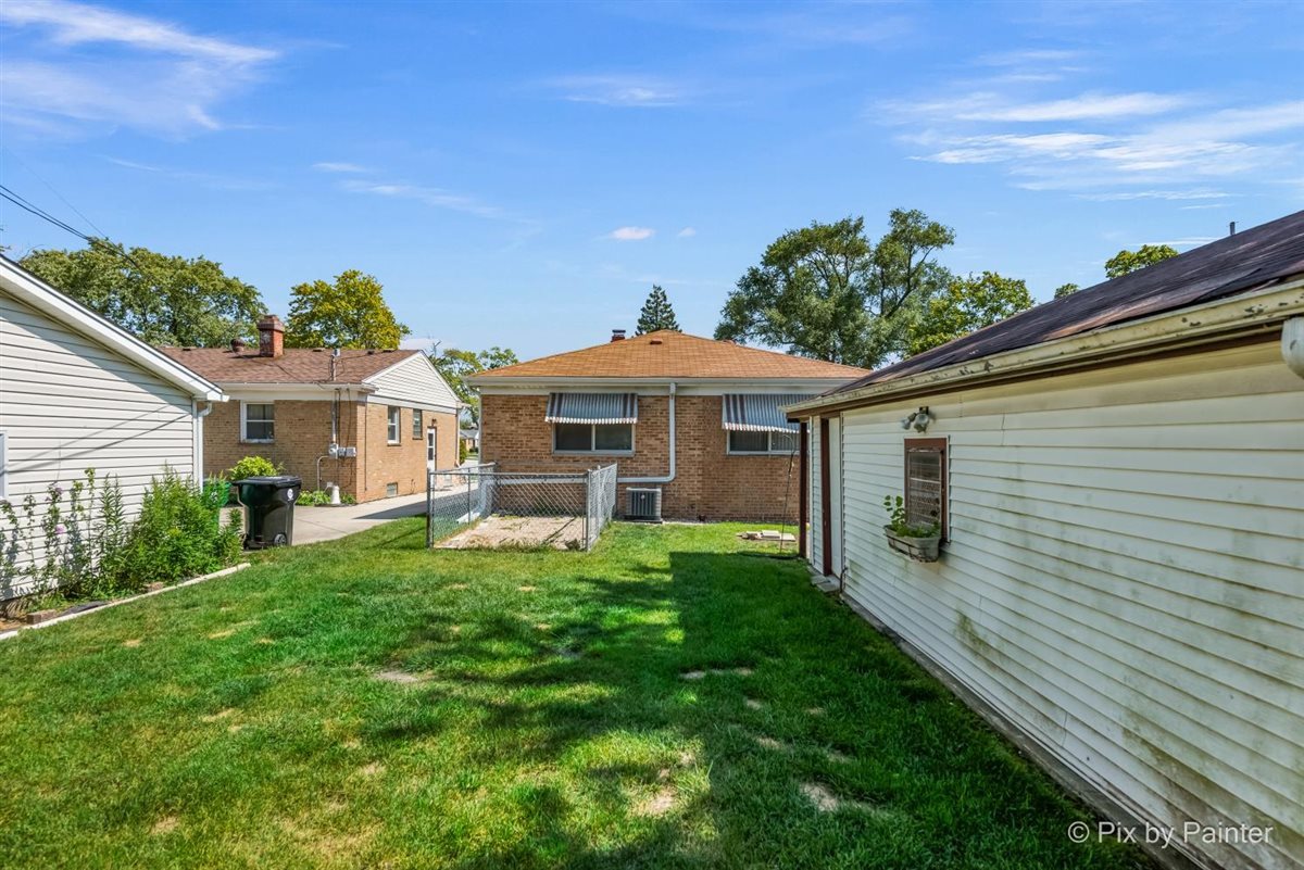 2130 Mandel Avenue, Westchester, IL 60154