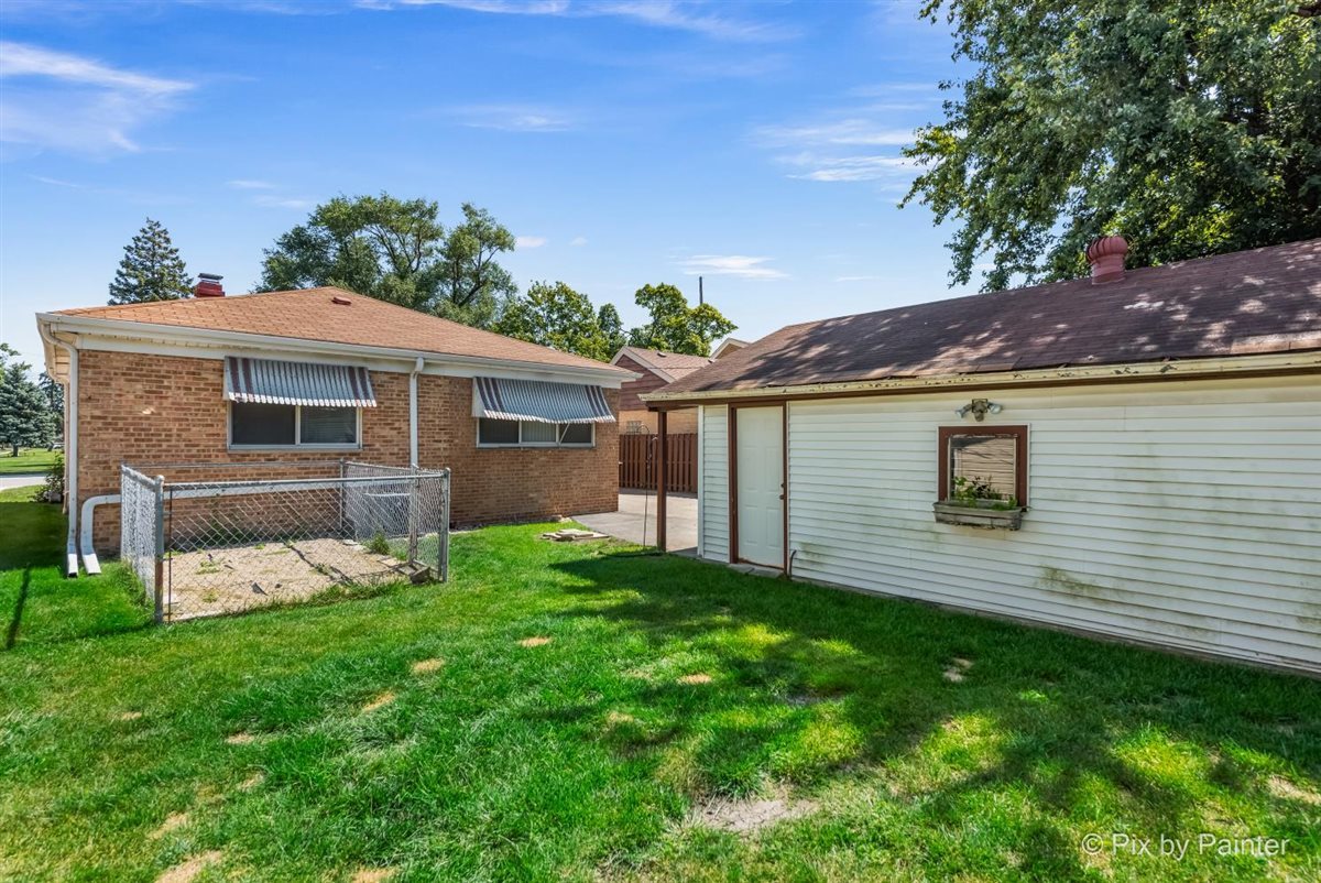 2130 Mandel Avenue, Westchester, IL 60154