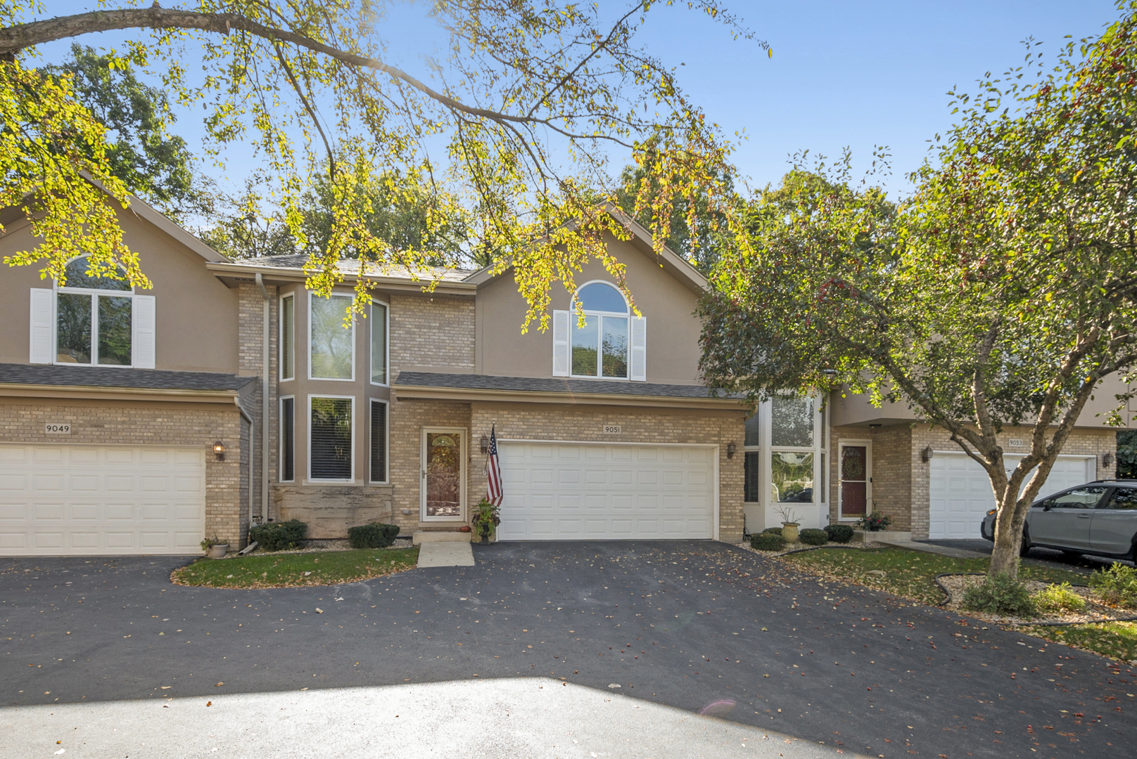 9051 Archer Avenue, Willow Springs, IL 60480