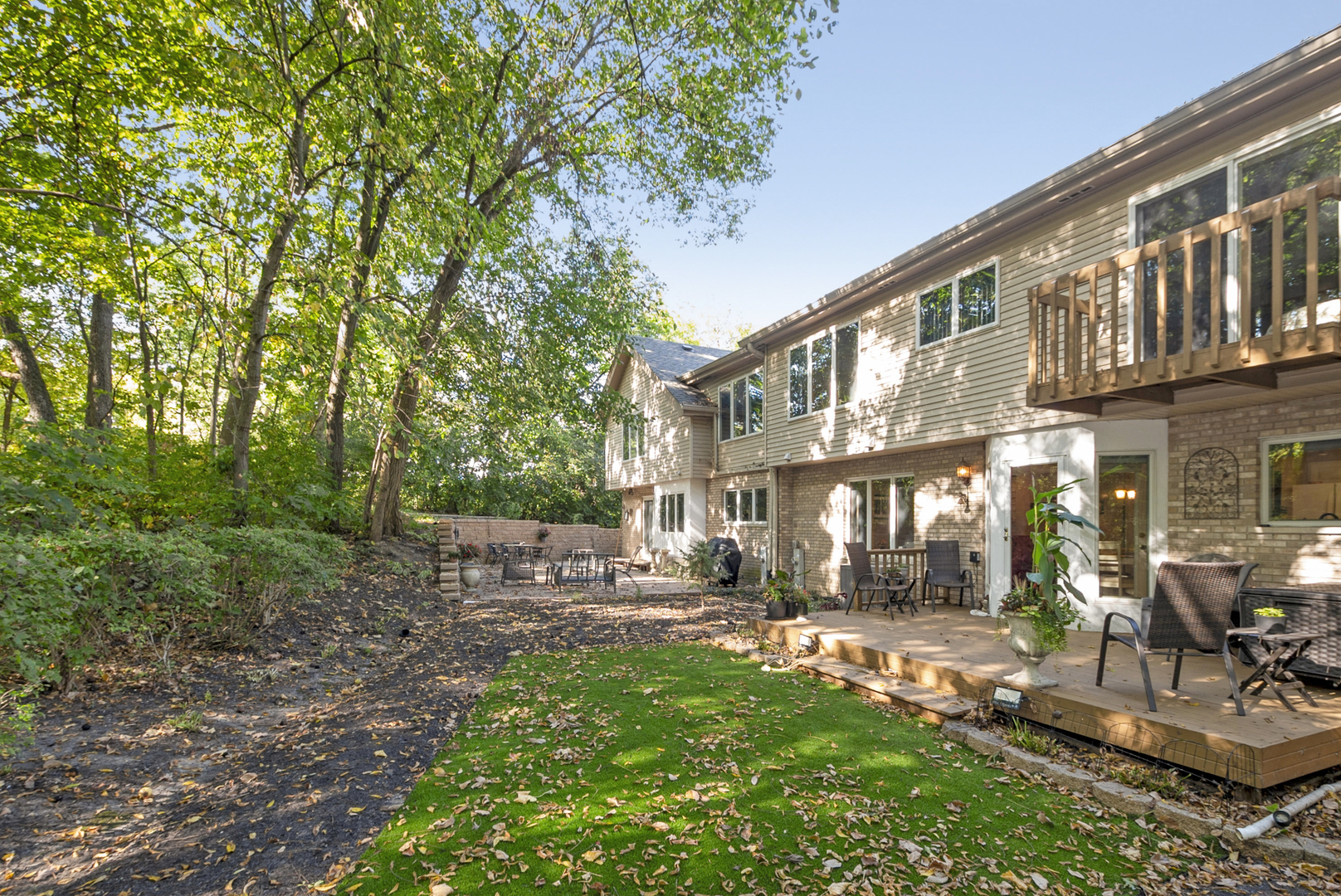 9051 Archer Avenue, Willow Springs, IL 60480