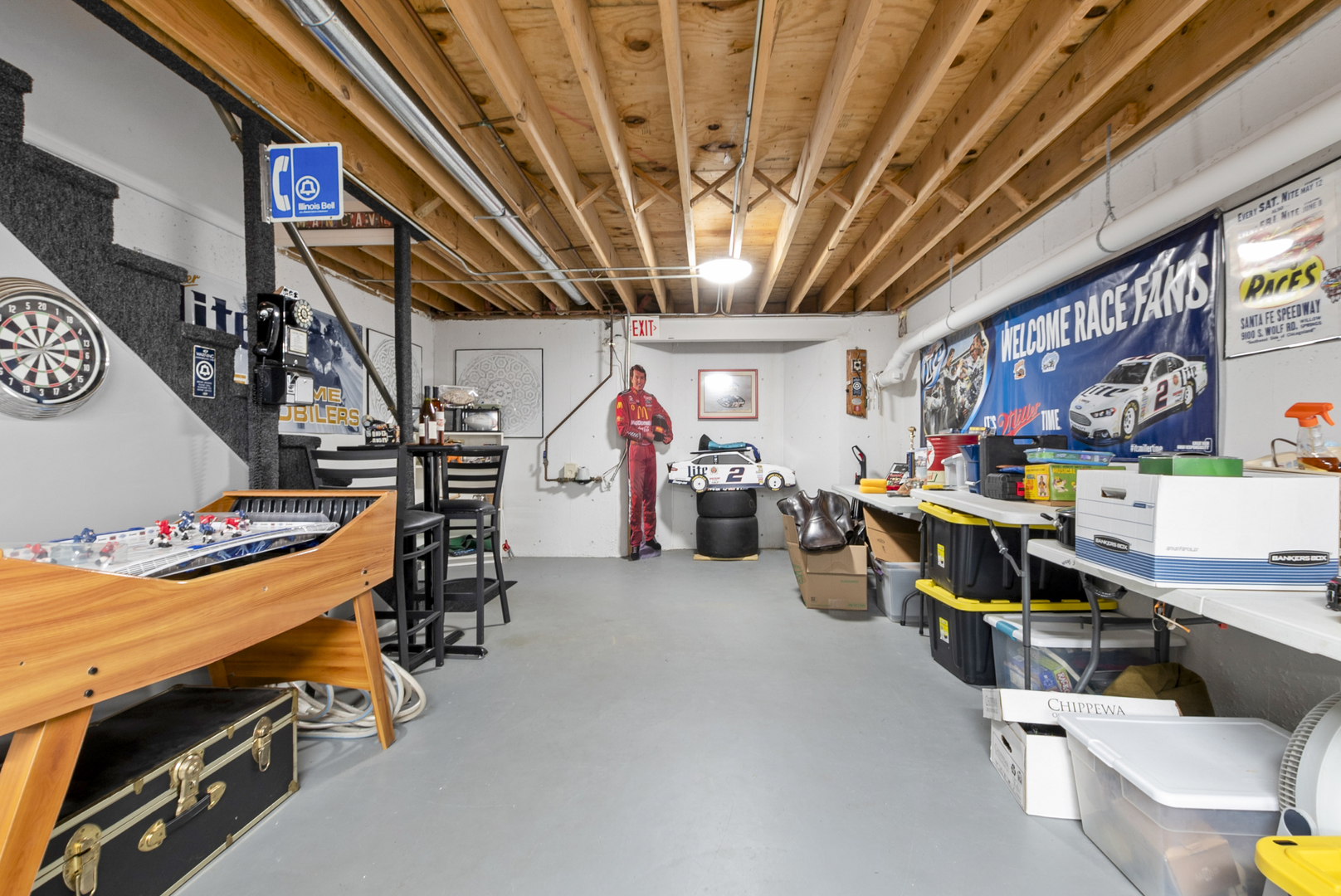 9051 Archer Avenue, Willow Springs, IL 60480