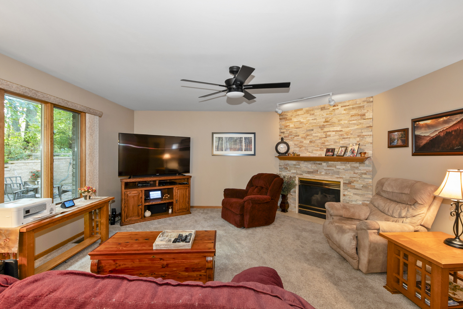 9051 Archer Avenue, Willow Springs, IL 60480