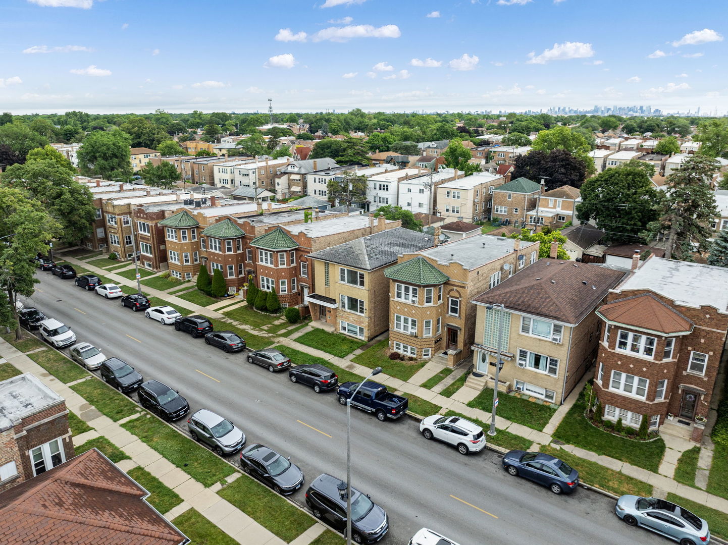 1833 Oak Park Avenue, Berwyn, IL 60402