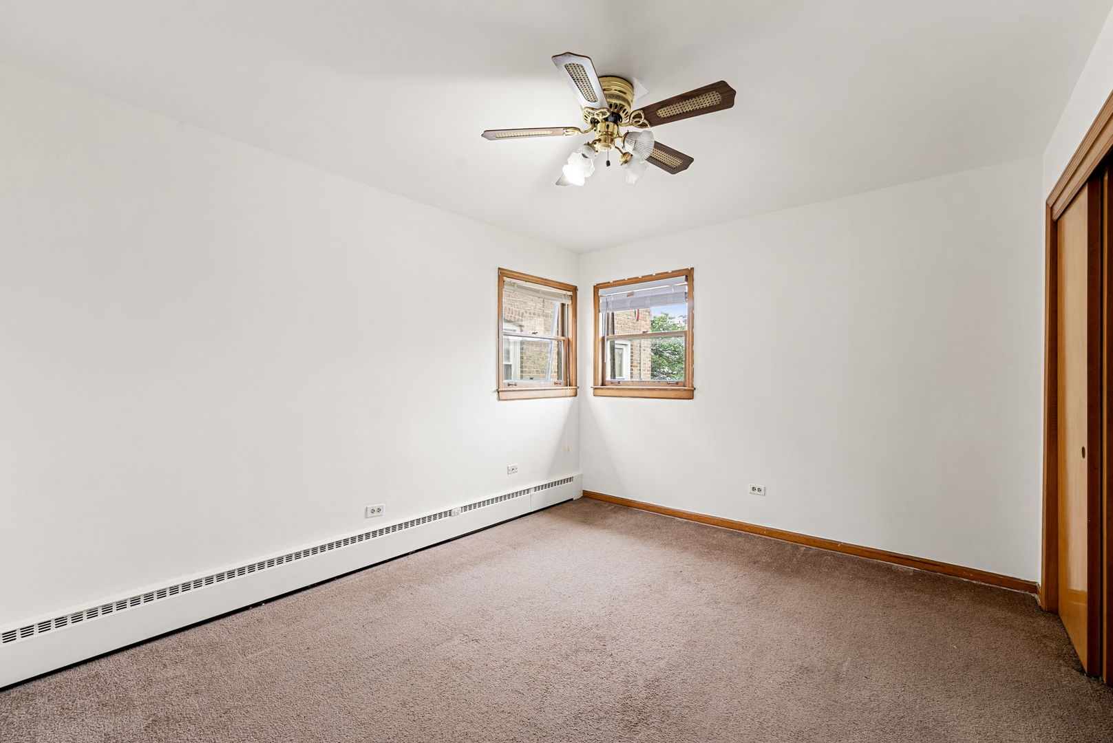 1833 Oak Park Avenue, Berwyn, IL 60402