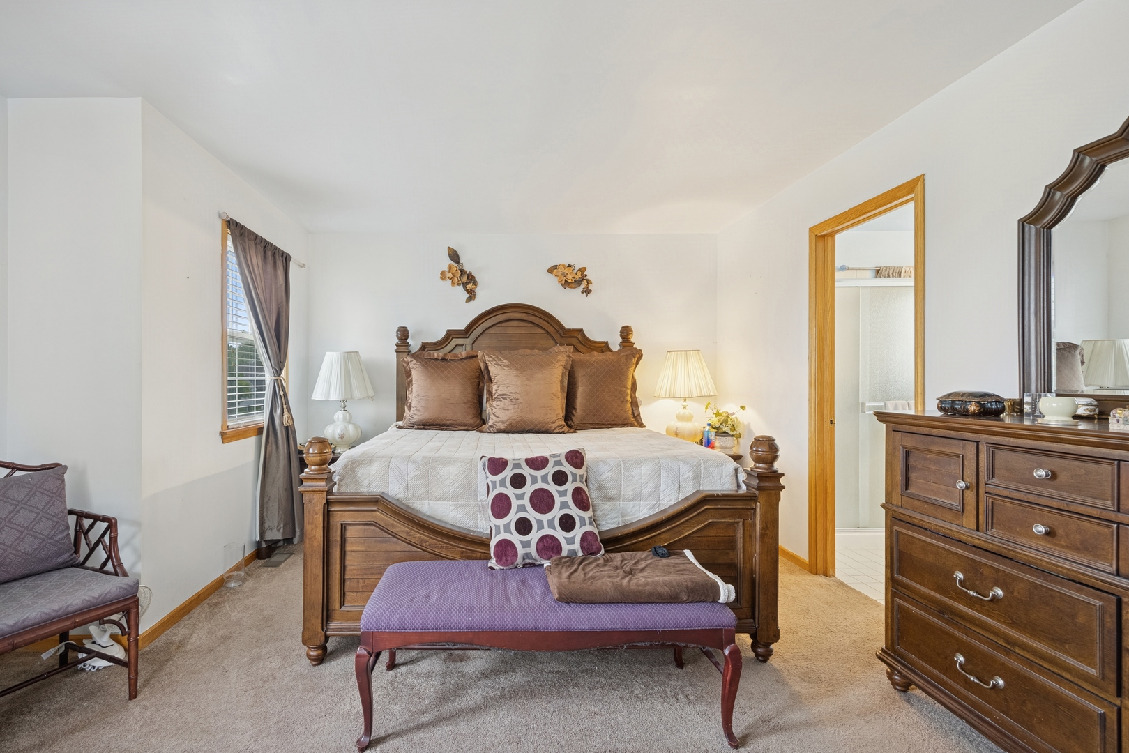 4 W Tall Oak Drive, Hainesville, IL 60073