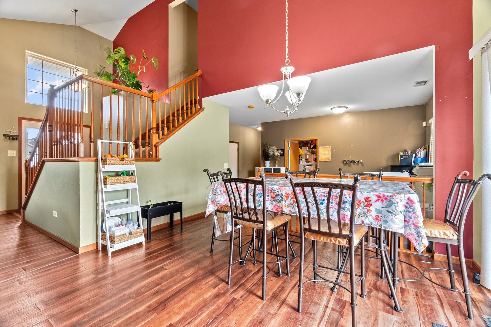 2812 Clearview Drive, Joliet, IL 60436