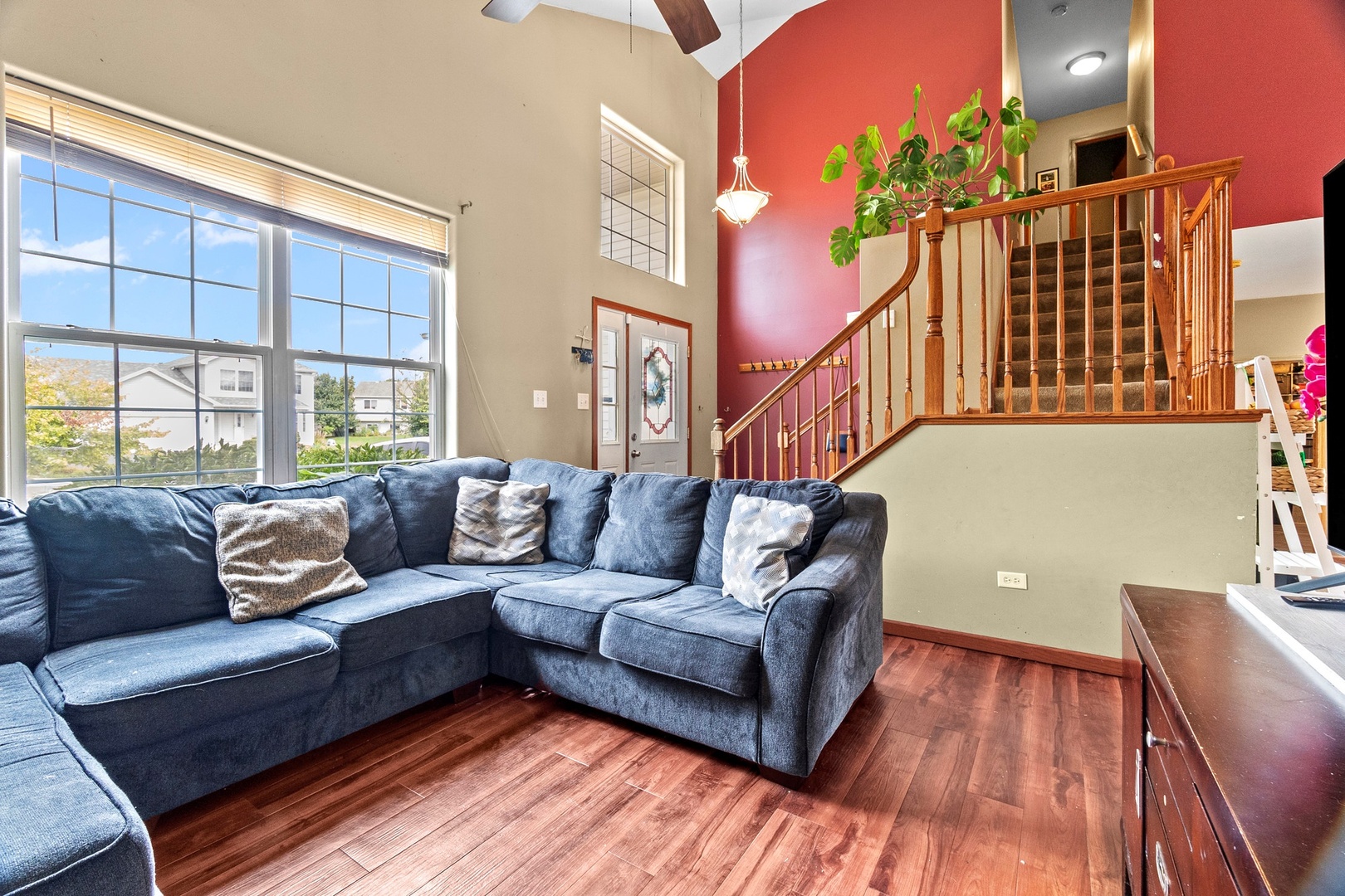 2812 Clearview Drive, Joliet, IL 60436