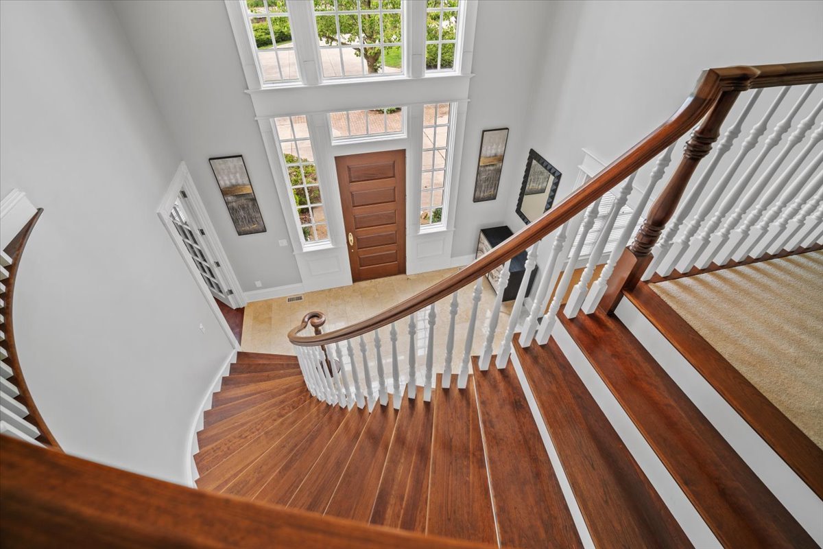 1 Worthington Court, Bloomington, IL 61704