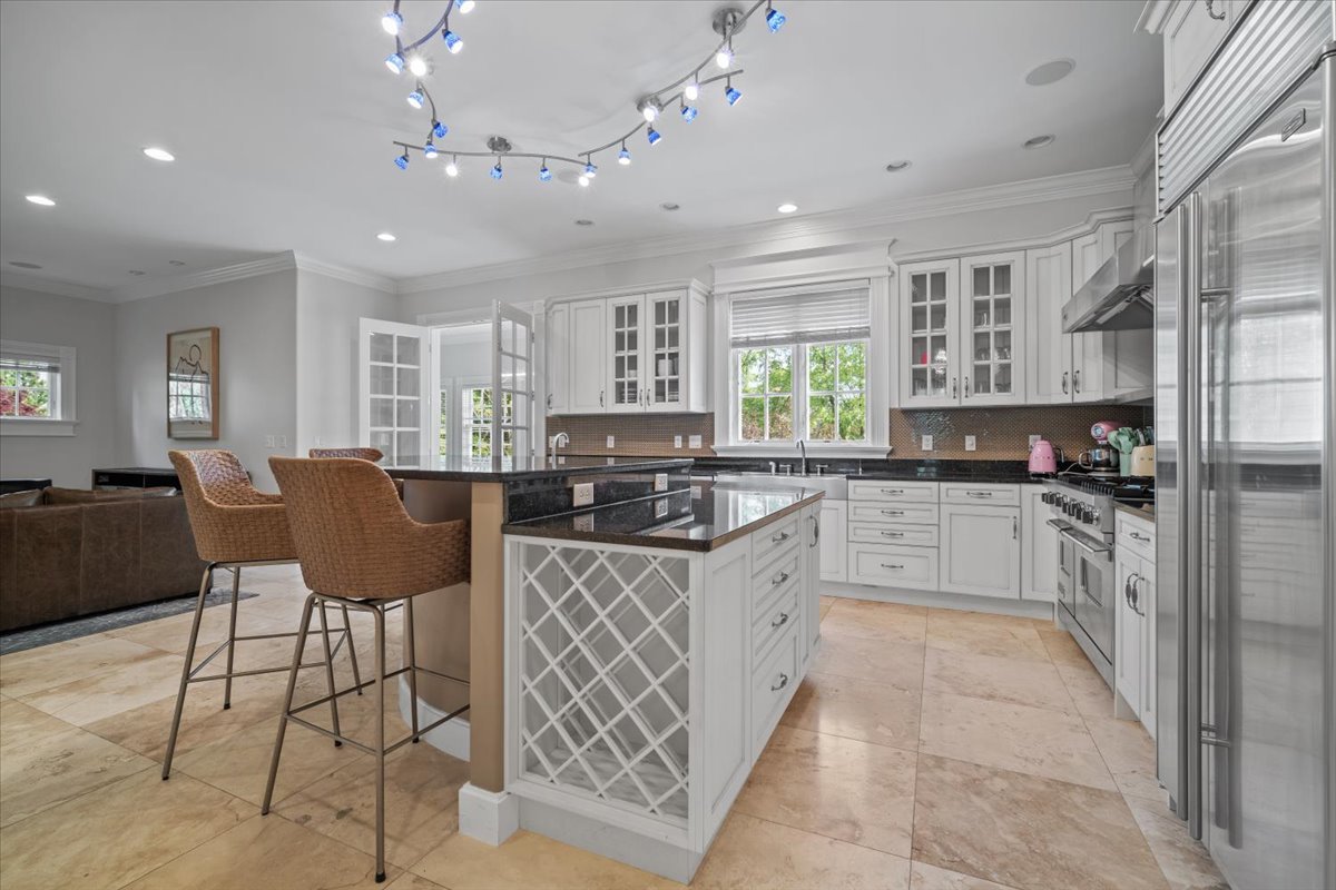 1 Worthington Court, Bloomington, IL 61704