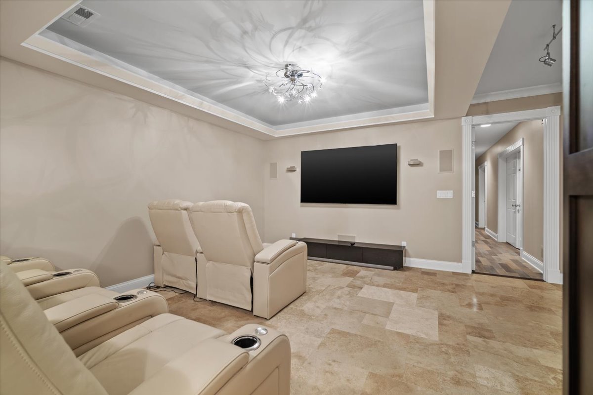 1 Worthington Court, Bloomington, IL 61704