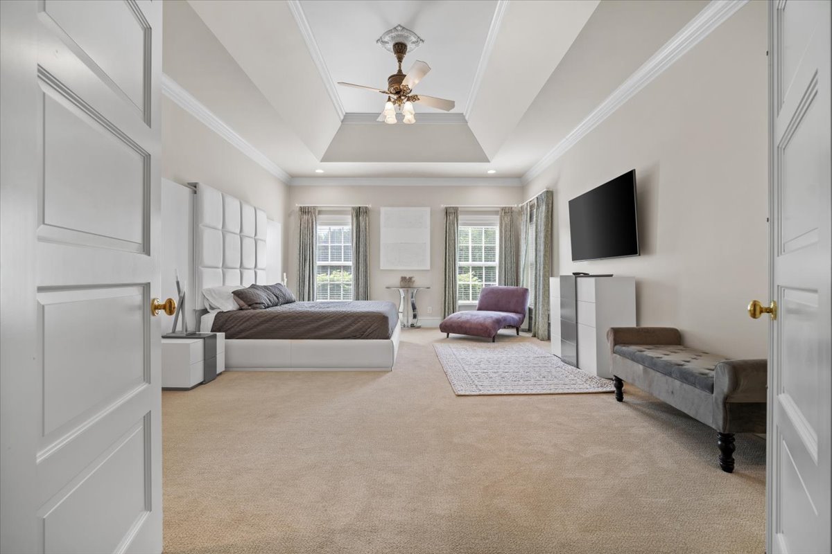 1 Worthington Court, Bloomington, IL 61704