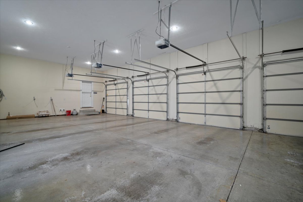 1 Worthington Court, Bloomington, IL 61704