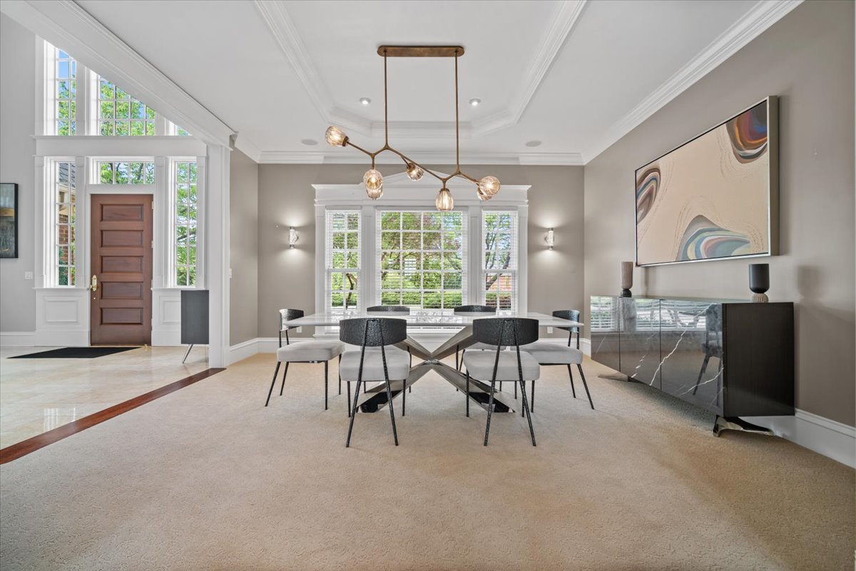 1 Worthington Court, Bloomington, IL 61704