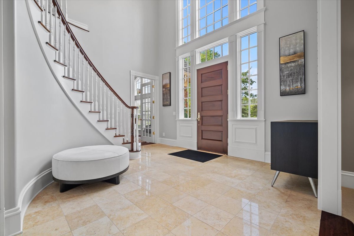 1 Worthington Court, Bloomington, IL 61704