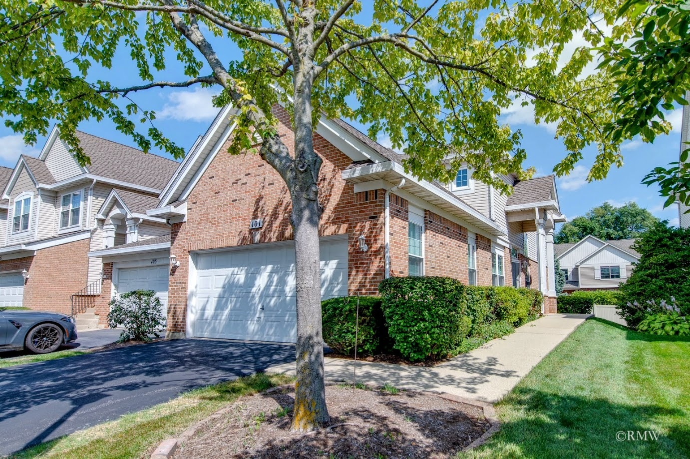 101 Bay Drive, Itasca, IL 60143
