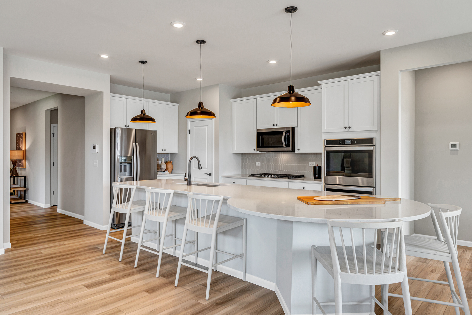 2804 Autumn Ridge Court, Lindenhurst, IL 60046