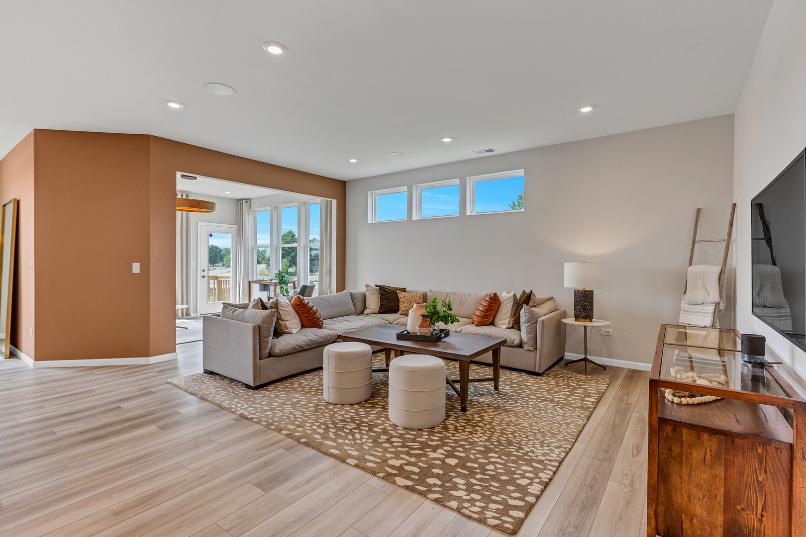 2804 Autumn Ridge Court, Lindenhurst, IL 60046
