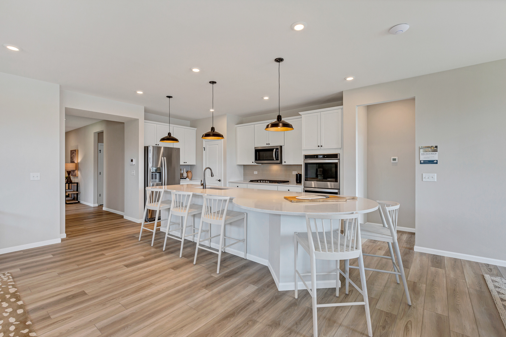 2804 Autumn Ridge Court, Lindenhurst, IL 60046