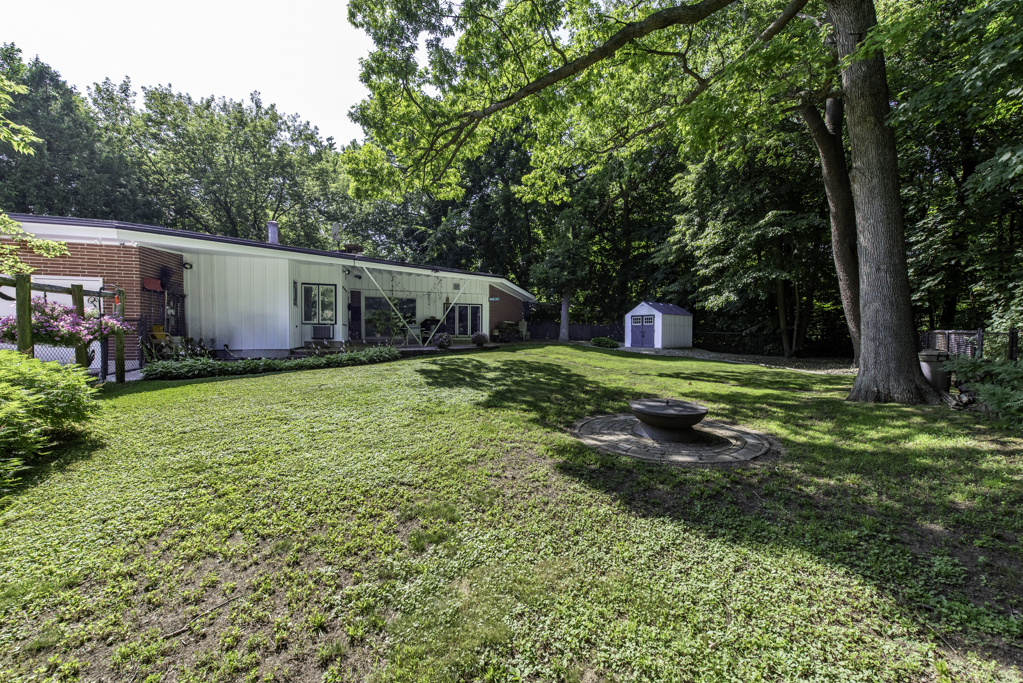 1810 5th Street, Winthrop Harbor, IL 60096