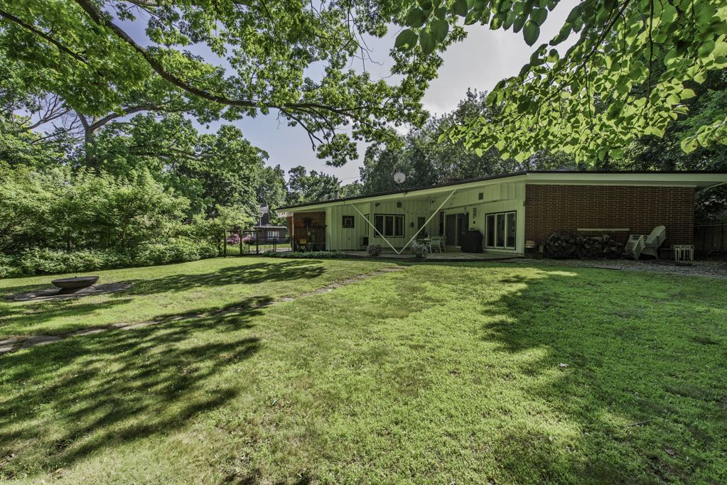 1810 5th Street, Winthrop Harbor, IL 60096