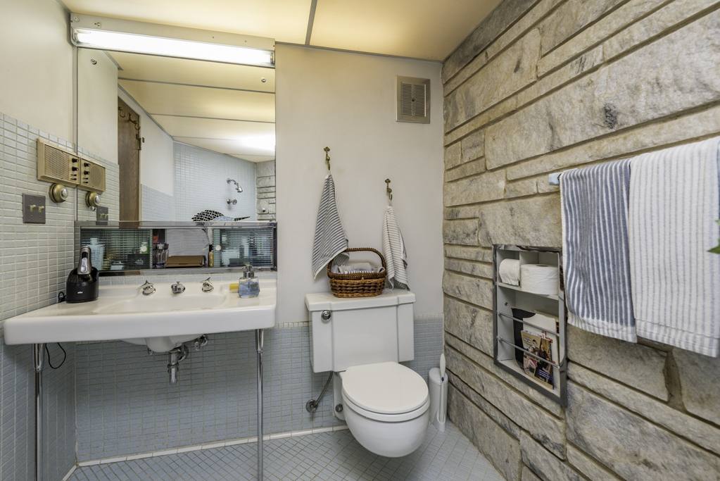 1810 5th Street, Winthrop Harbor, IL 60096