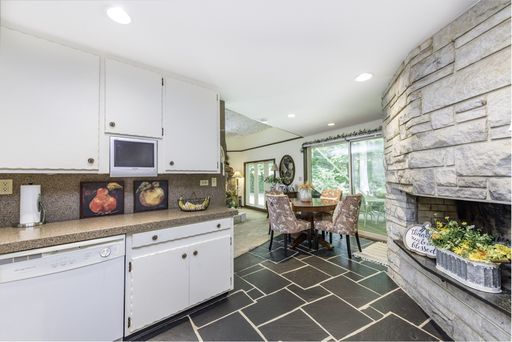 1810 5th Street, Winthrop Harbor, IL 60096