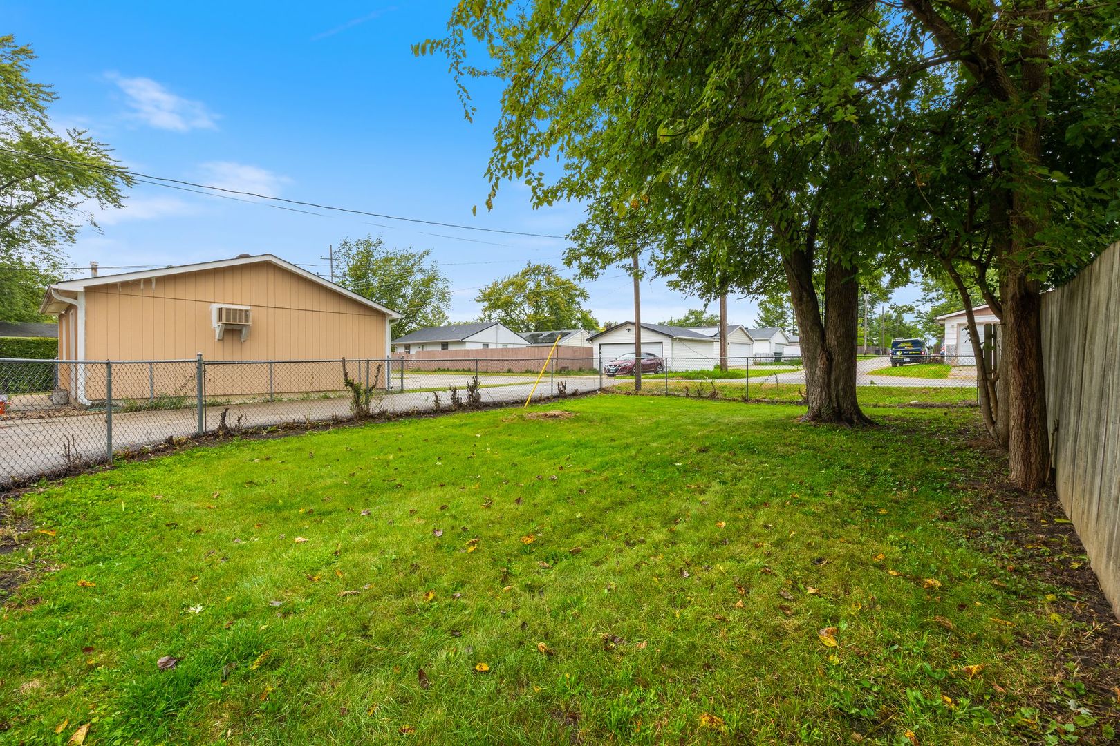 2114 20th Street, Zion, IL 60099