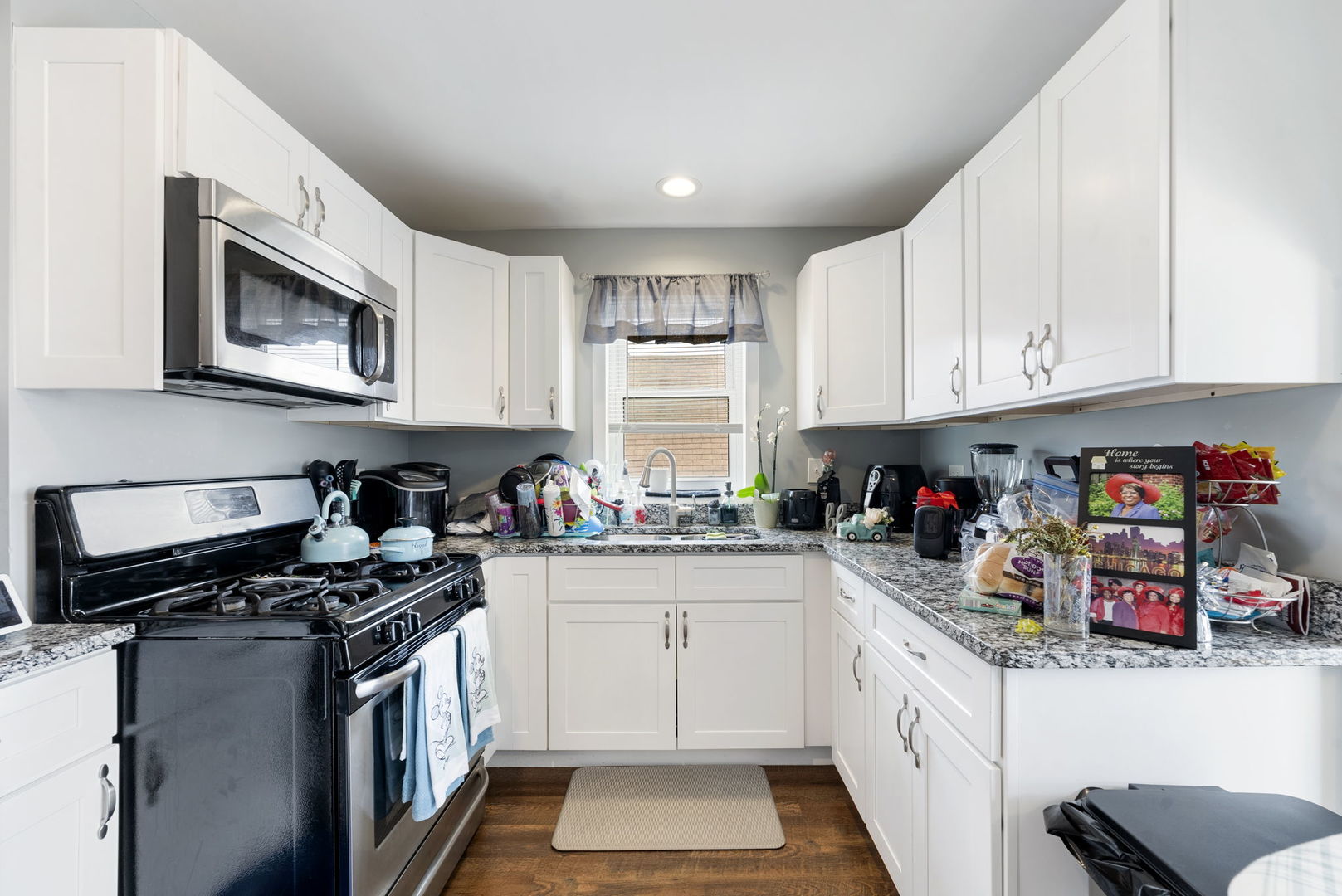 1710 N 23rd Avenue, Melrose Park, IL 60160