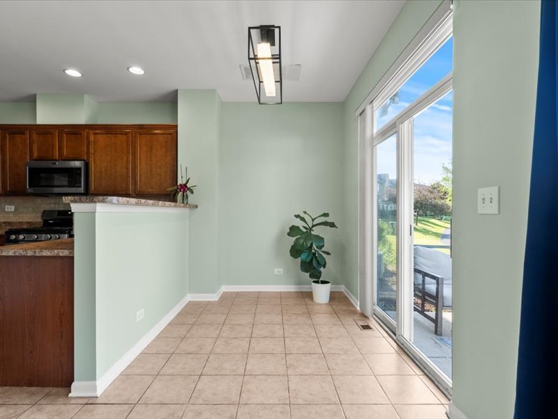 2147 Pembridge Lane, Joliet, IL 60431