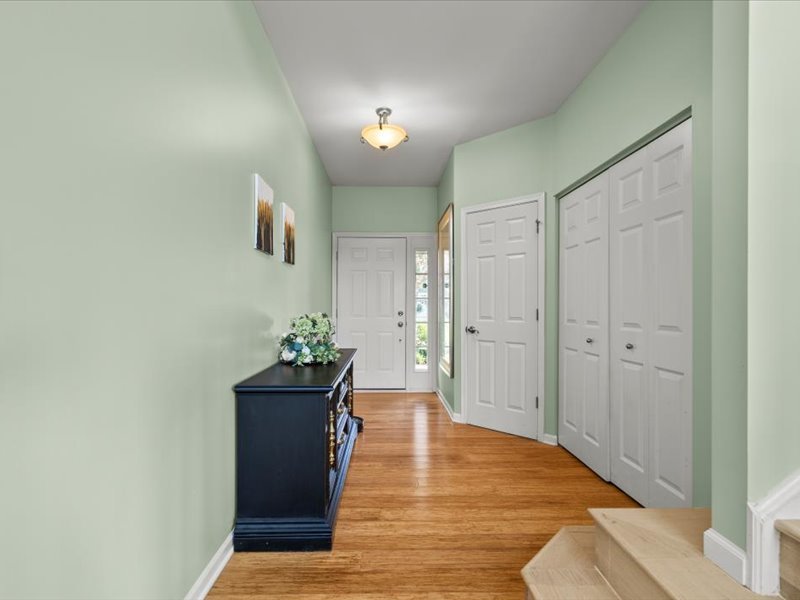 2147 Pembridge Lane, Joliet, IL 60431