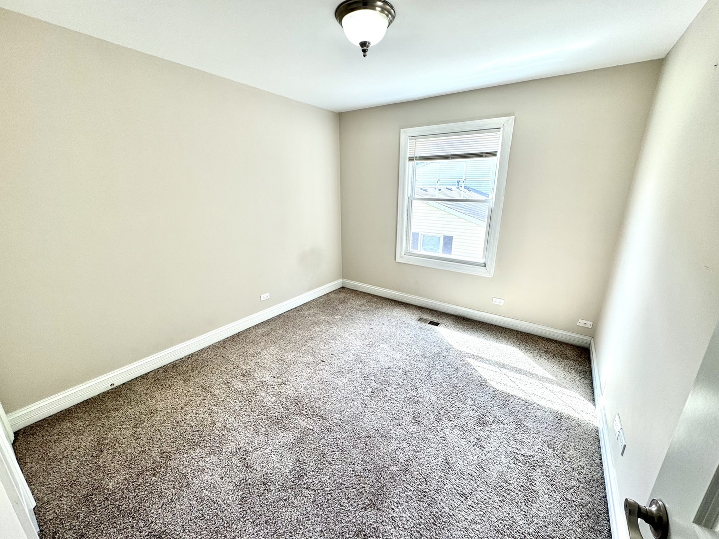 344 Mallard Court, Vernon Hills, IL 60061