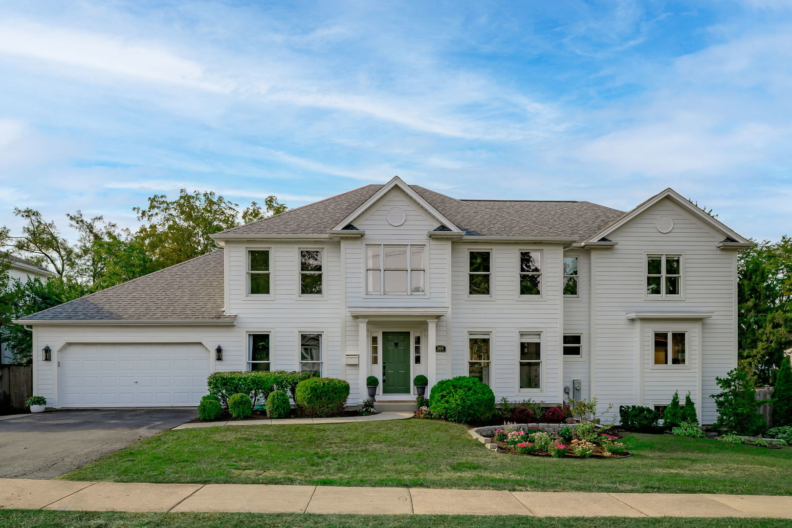 369 Hawthorne Boulevard, Glen Ellyn, IL 60137