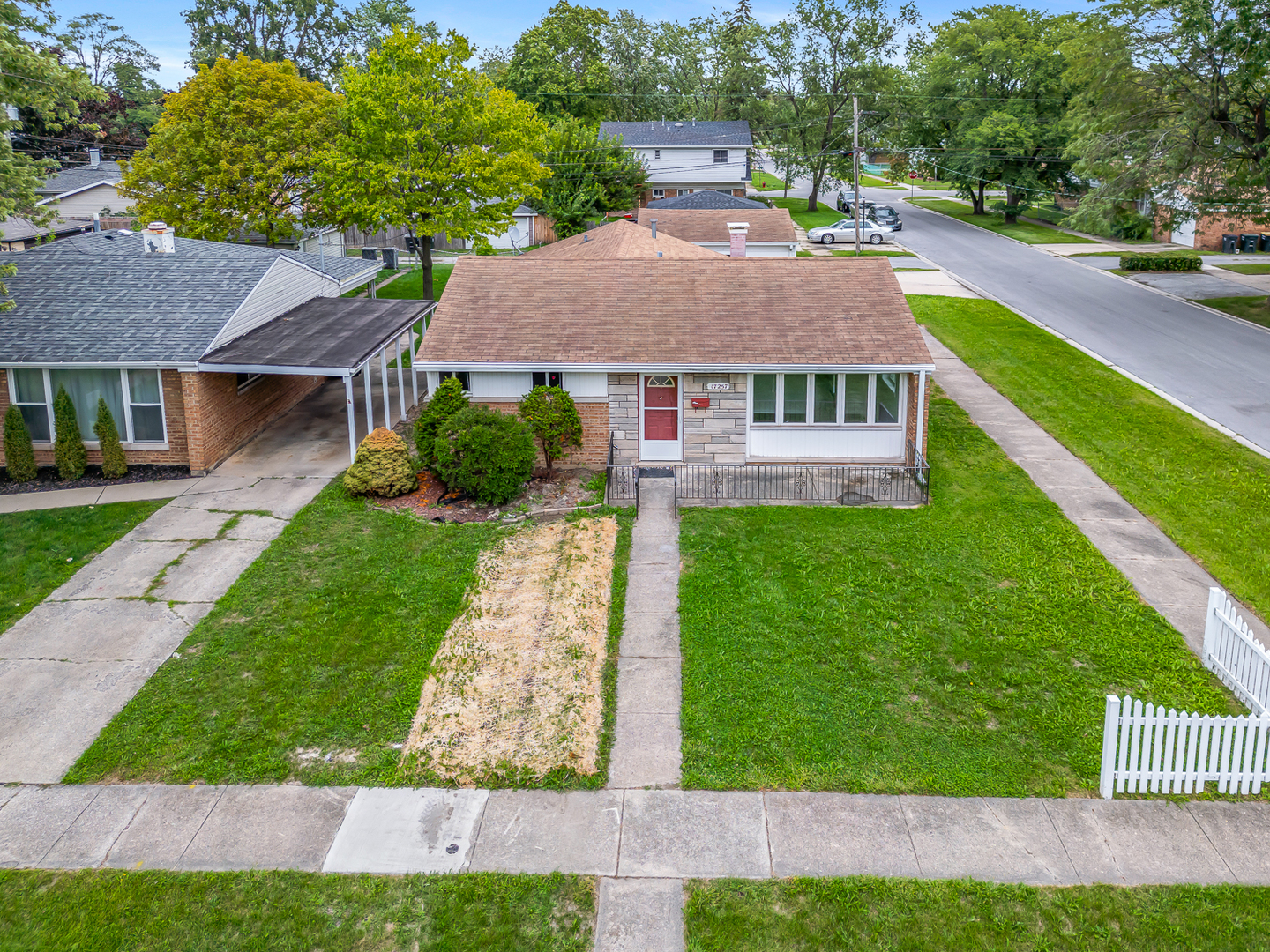 17257 PARK Avenue, Lansing, IL 60438